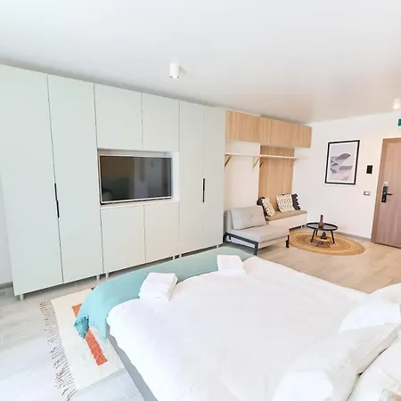 Leya's Boho Mamaia Nord Apartmán